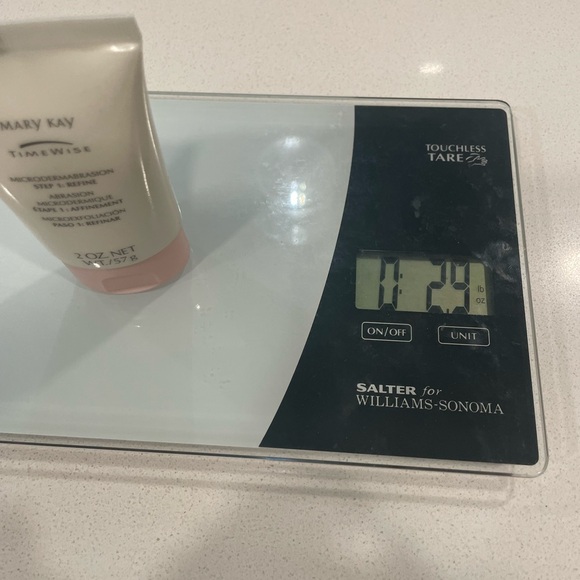 Mary Kay Timewise Microdermabrasion Step 1: Refine 2oz - Picture 4 of 4